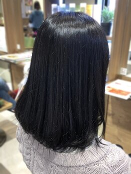 ヘア アンド ビューティ ビーズアモール 春日井神領店(Hair&Beauty B's amor)の写真/くせ毛、うねりにお悩みの方は《Hair＆Beauty B's amor 春日井神領店》にお任せ☆毛先まで自然に仕上がる♪