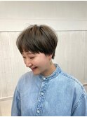 春ショート　オリーブアッシュ　イエベカラー　ブルベカラー