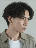 波巻きパーマメンズマッシュセンターパートツイストパーマウルフ