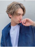 スーツ短髪ツーブロック束感モテるハイトーン