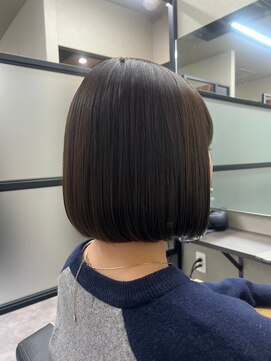 ネウィ 秋田(newi) グレージュボブ