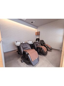 大人女性に人気のオーガニックパーマやゆるふわパーマもお任せ下さい！髪のお悩みを解決してくれるサロン◎