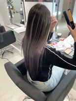 キング(K!ng)&nbsp;縮毛矯正髪質改善ハイライトレイヤーカット枚方美容室エクステ