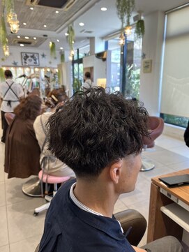 アース 長崎時津店(HAIR&MAKE EARTH) ツイストスパイラルパーマ
