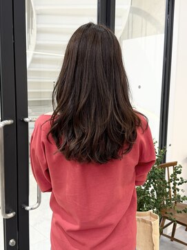 エブリ(evri) 「evri」レイヤーカット　レイヤースタイル　ロングレイヤー