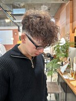 チャプター 問屋町(chapter)&nbsp;スペインカールスキンフェードケアパーマ眉毛カット