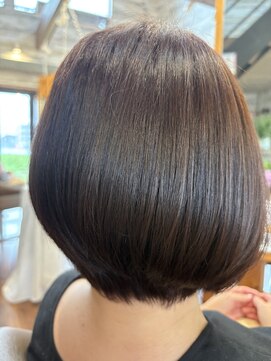 グロースの森(Growthの森) 前下がりグラデーションボブ　宇都宮　＃髪質改善