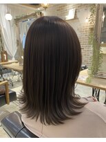 レガロ(Regalo by arvo)&nbsp;ミディアムレイヤー×ナチュラルベージュ