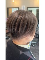 エーメイド(A made)&nbsp;ショートスタイル×白髪活かし×明るい白髪染め