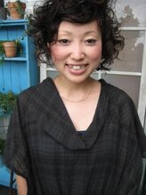 ウミヘアー(umi.hair) 個性派ウェーブ