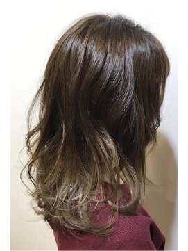 クレア 茅ヶ崎(CREA) ミルクティー×グラデーション