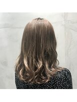 アンド バイ ヘアサロン(AND by hair salon) ツヤツヤグレージュカラー