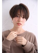 ネオリーブ シュシュ 神保町店(Neolive susu)&nbsp;エッジショートがおしゃれに大人可愛い ショコラベージュ