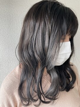 エシェル 平塚店(echelle) 透明感たっぷりグレージュ