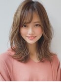 《Agu hair》働く女性にお勧め大人可愛い外ハネセミディ