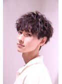 スタイリング簡単 ソフトツイスト 束感 マッシュ