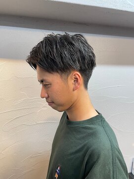 マリオ(MARIO) センターパートヘア