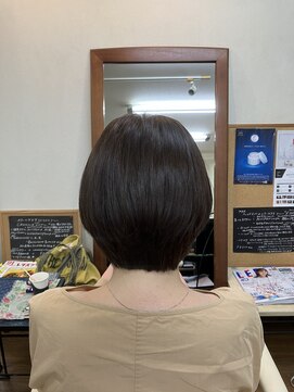 ジニア(Zinnia) 大人のショートスタイル