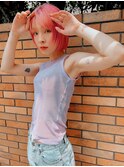 Aimee町田 ビビットピンク×レイヤーボブ