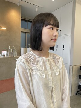 サンド 鹿児島中央(sand) @ayumi_sand ボブ　ワイドバング　オリーブグレージュ