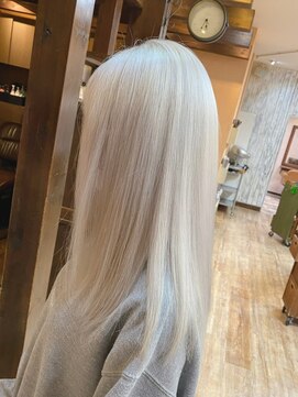 モアムー(Moremuu) ホワイトカラー