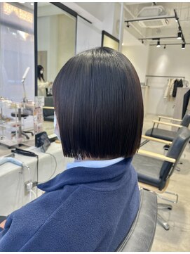 ビューバイネオリーブ 用賀店(Beau'r by neolive) カールセミディシアーカラーレイヤーカット《用賀》