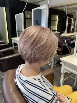 ナイン(N INE.) ミルクティーベージュ