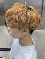 フィフス 天神大名(fifth)&nbsp;天神大名シャドウパーマメンズカットセンターパートウルフ30代