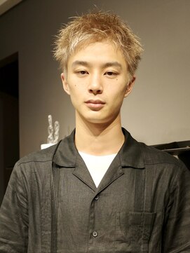 ネロ ヘアアンドライフストア 渋谷(NERO HAIR AND LIFESTORE) 【 松井 隆人 】ハイトーン スパイキーショート メンズ