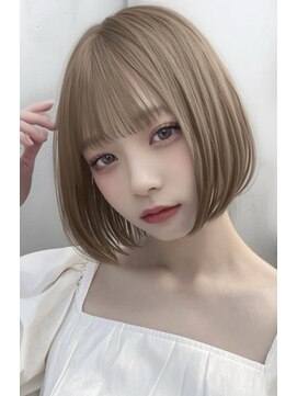 ユーフォリア エヌ 池袋サンシャイン通り店(Euphoria +n) ミルクティーニュアンスカラー×王道前下がりボブ
