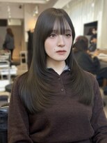 モク(mok)&nbsp;◯レイヤーカット×透明感ベージュ