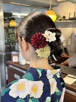 ギフトサニーサイド(gift sunny side)&nbsp;つやつやシニヨンスタイル