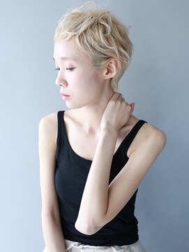 ザビー(THE B) ベリーショートなマッシュウルフ