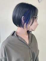スパ ヘアーデザイン(SPA hair design) ブルー系のイヤリングカラー