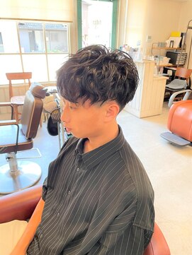 アンティコ(Antico) マッシュスパイラルモテ髪ショート束感ツーブロック流行フェード