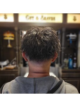 バレス 田町(BALES) [メンズ/床屋/シェービング/ヘッドスパ/田町/芝浦]