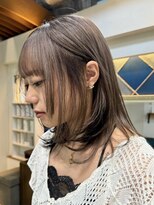 ロア 福岡天神本店(LORE)&nbsp;グレージュカラーレイヤーカットダブルカラーケアブリーチ