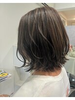 ガーベラ(gerbera)&nbsp;ゆるふわくびれボブ×ハイライト