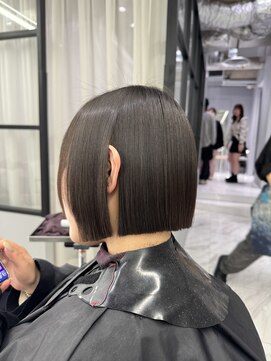 ヴァイス 新宿店(VAICE) 切りっぱなしボブ