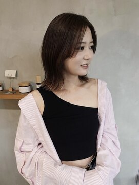 サニー(Sany) ステップカットで個性的なミディアムボブ【祐天寺/ボブ/パーマ】