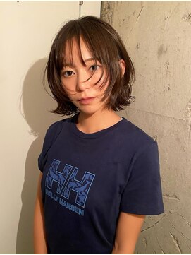 ドットプラス リム(Dot+LIM) くびれレイヤースタイル