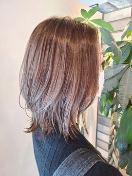 スーリール 新宮店(Sourire) ウルフレイヤーボブ