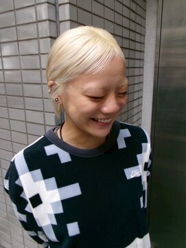 ナンバー ブラオ 名古屋栄(N° blao) ケアブリーチ　ハイトーン　似合わせカラー　栄