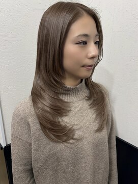 ラグナ(LAGUNA) ミルクティーベージュブラウン/ハッシュカット/ロングレイヤー