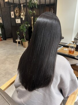 ライツ 富士店(ReiZ) 縮毛矯正×メテオカラー