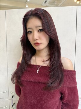 ラ ポルト ドゥ サワ(La Porte de SAWA) 春色◎チェリーレッド×韓国風くびれロング