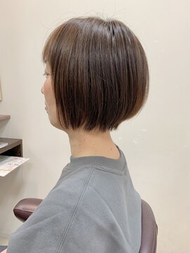 シファ(sifa) 美フォルム☆くびれショートボブ