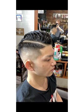 ヴェナ(VeNA) バーバースタイル