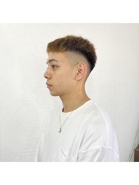 クラン ヘアーアンドスタジオ(CLAN hair & studio) #ハイトーンカラー#グラデーション#沖縄#美容室#宜野湾