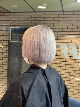 ラフ 難波店(LAFF) #黒髪#ボブルフ#ネビージュ#小顔#ワンレン